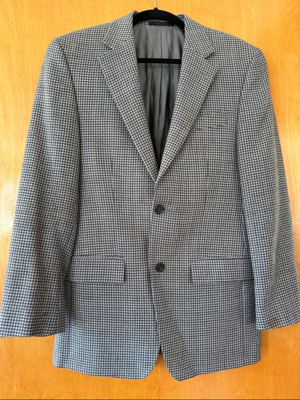 Michael Kors Gray & Black Houndstooth Sport Coat